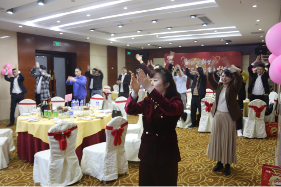 共庆吉年，共扬风帆| 91视频成人免费版公司2022迎春年会隆重举办